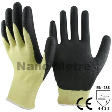 NMSAFETY corte resistante Aramid Fibras caoted guantes de trabajo de espuma de nitrilo